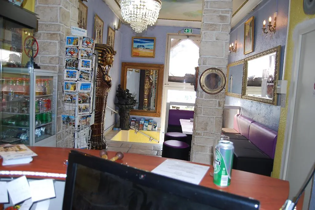 ניס Hotel Azur