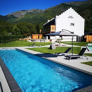 https://largalyde-esprit-pyrnes.midi-pyreneeshotels.com