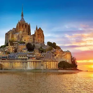 https://gite-des-amoureux-la-taniere.inbrittany.com
