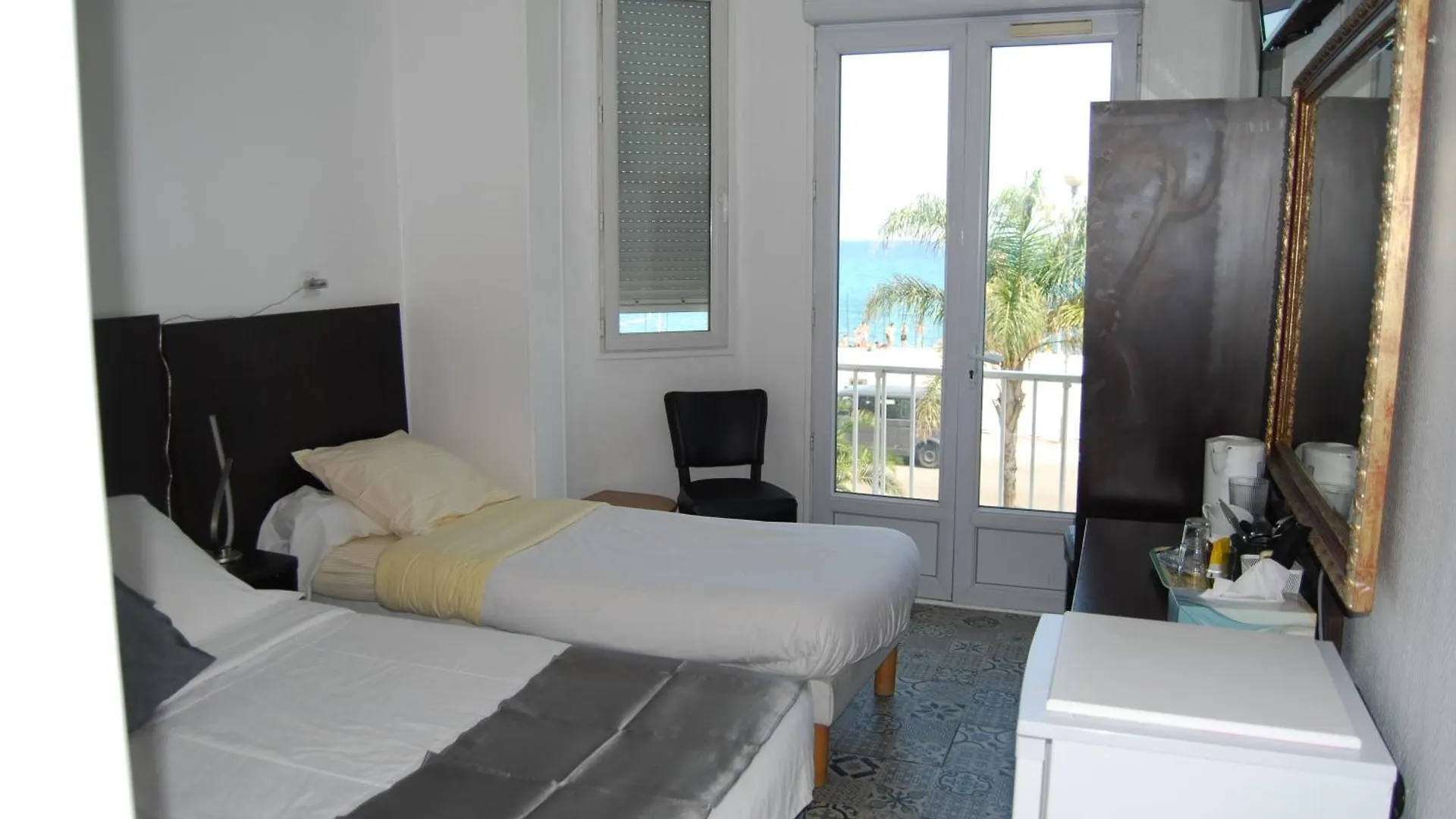 Hotel Azur Νίκαια