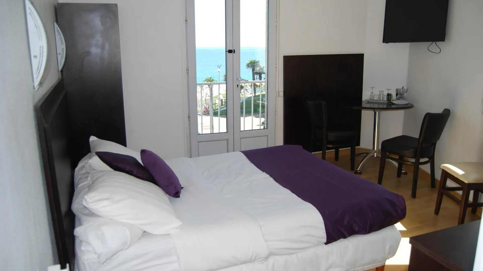 Hotel Azur Νίκαια